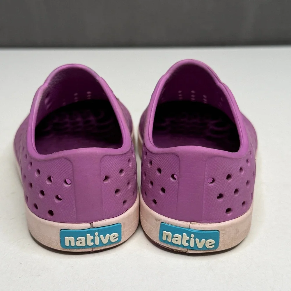 Native Jefferson Shoes Kids Size C8 Purple Slip‎ On Perforated Water Sneakers